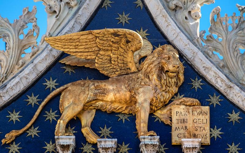 Basilica di San Marco: il leone marciano con la bibbia aperta