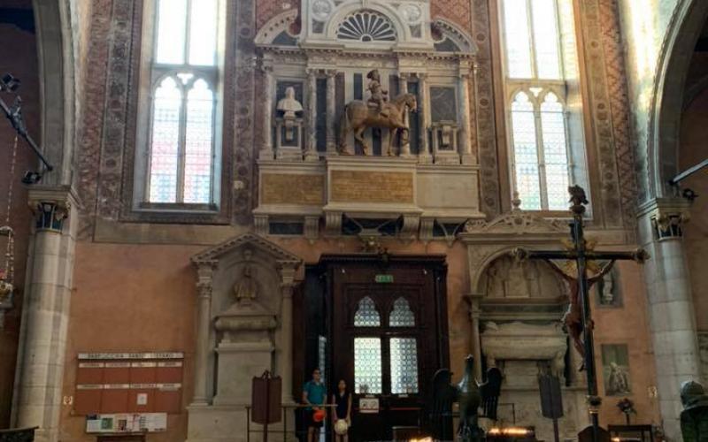 Chiesa di Santo Stefano a Venezia: gli interni, controfacciata