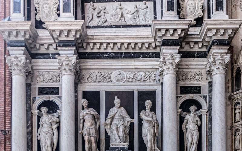 Basilica Giovanni e Paolo a Venezia: monumento al doge Loredan