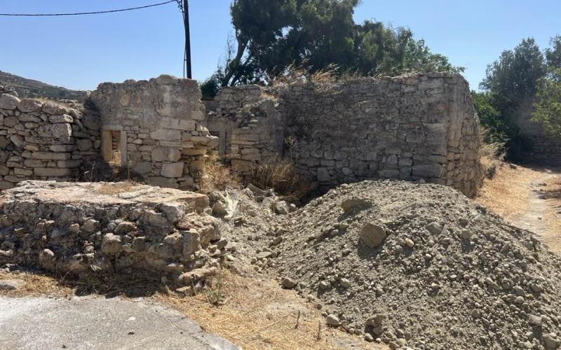 Creta Veneziana, il villaggio abbandonato di Etia