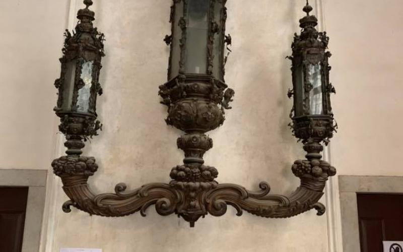 Il portego di Palazzo Pisan: la lampada