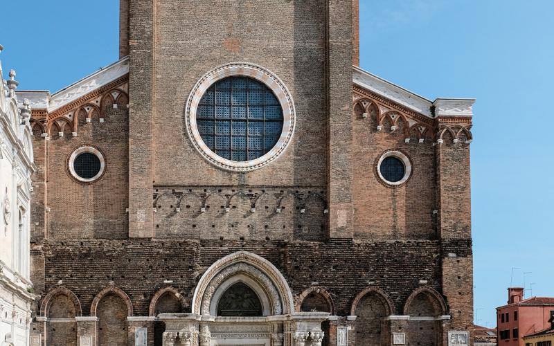 La facciata della chiesa di San Giovanni e Paolo a Venezia