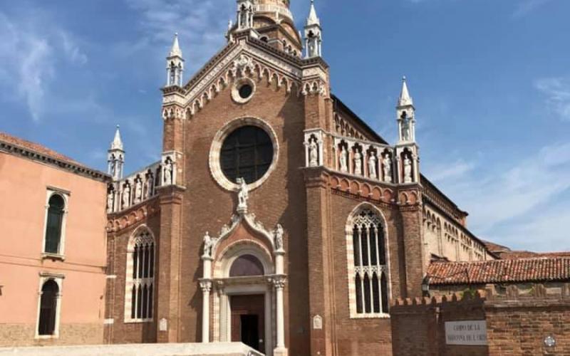 Chiesa della Madonna dell'orto a Venezia, la facciata