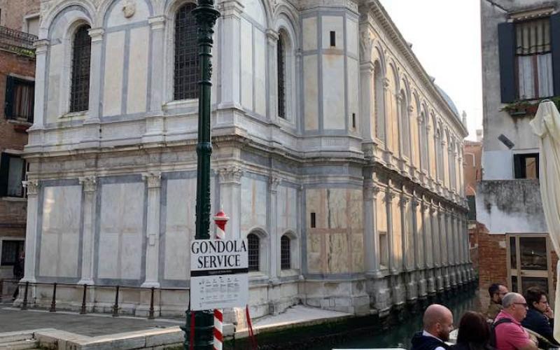 Chiesa di Santa Maria dei Miracoli a Venezia 