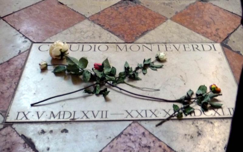 Storia di venezia: tomba di claudio monteverdi ai frari